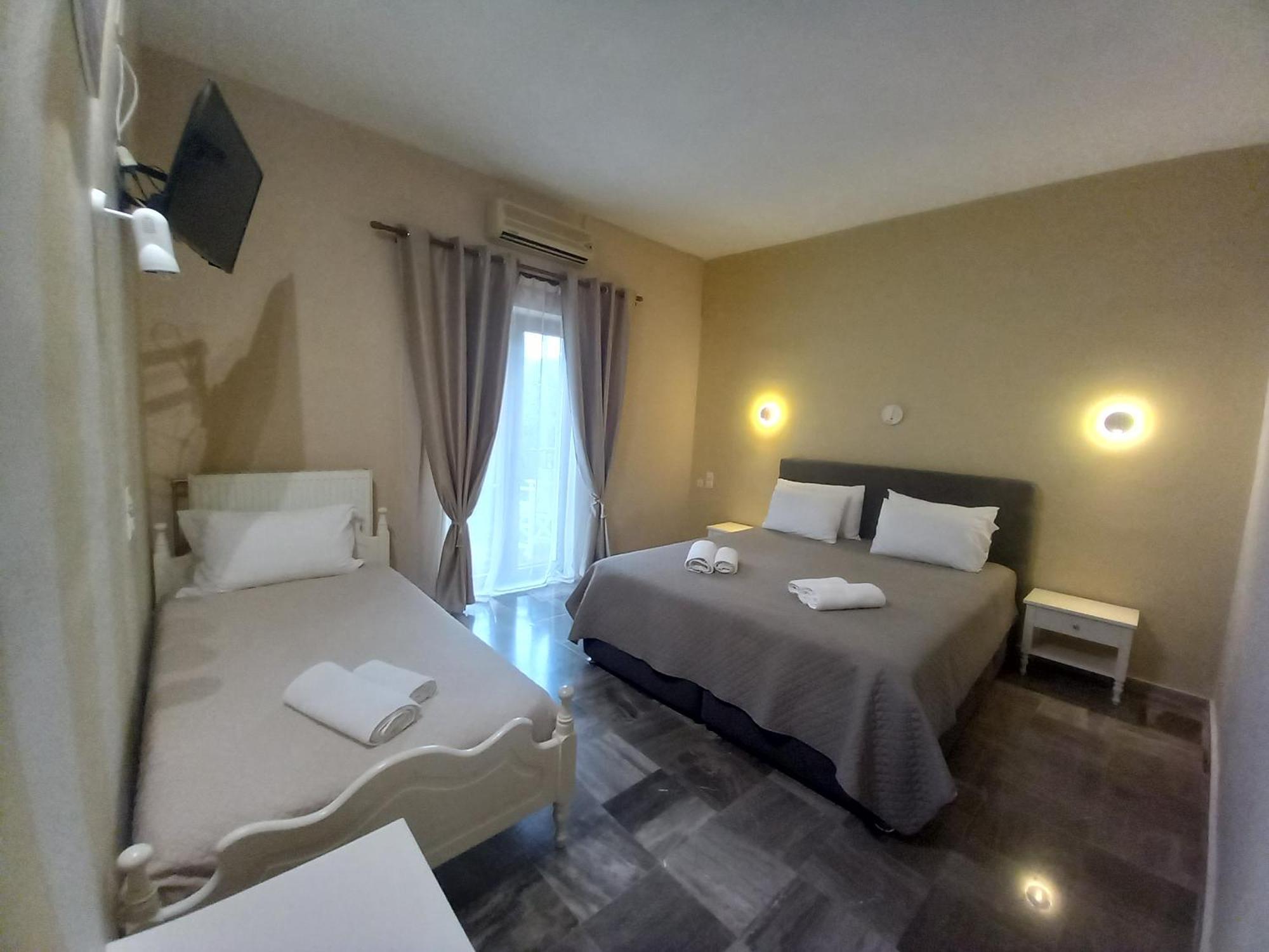Hermes Hotel 米蒂姆纳 外观 照片